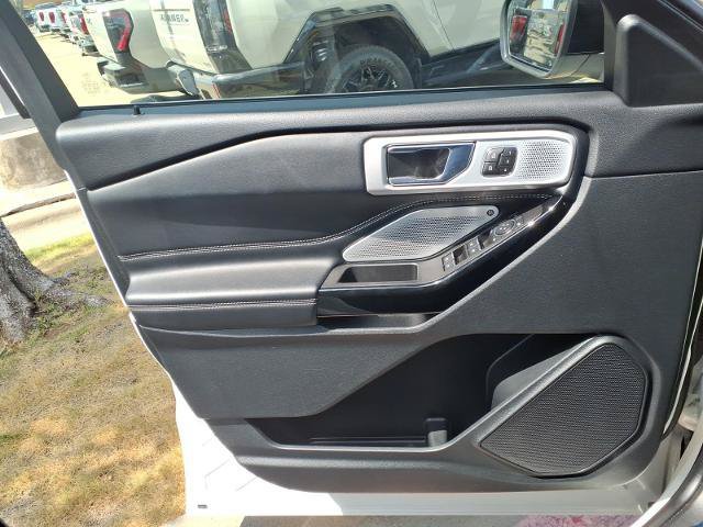 Used 2021 Ford Explorer ST w/ Equipment Group 401A AWD/4WD image 26