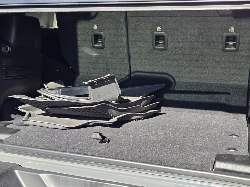 Used 2022 Jeep Wrangler Unlimited Sahara w/ Cold Weather Group image 30