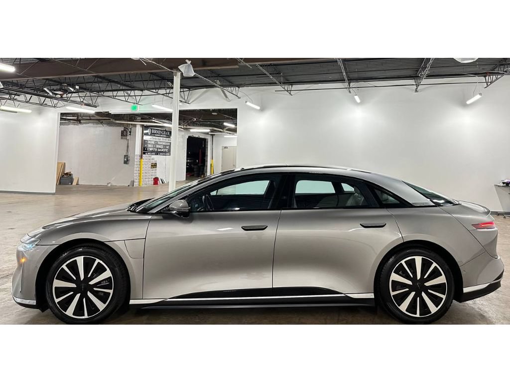 Used 2023 Lucid Air Touring AWD/4WD image 9