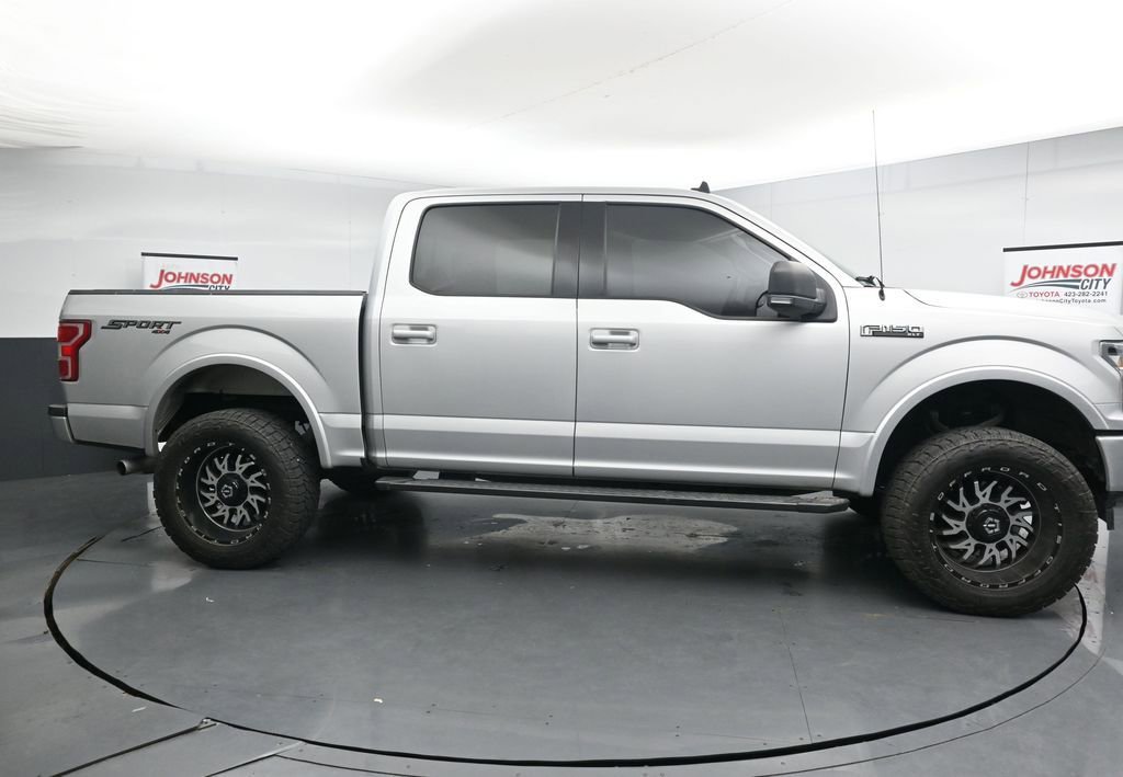 Used 2019 Ford F150 XLT w/ Equipment Group 302A Luxury AWD/4WD image 9