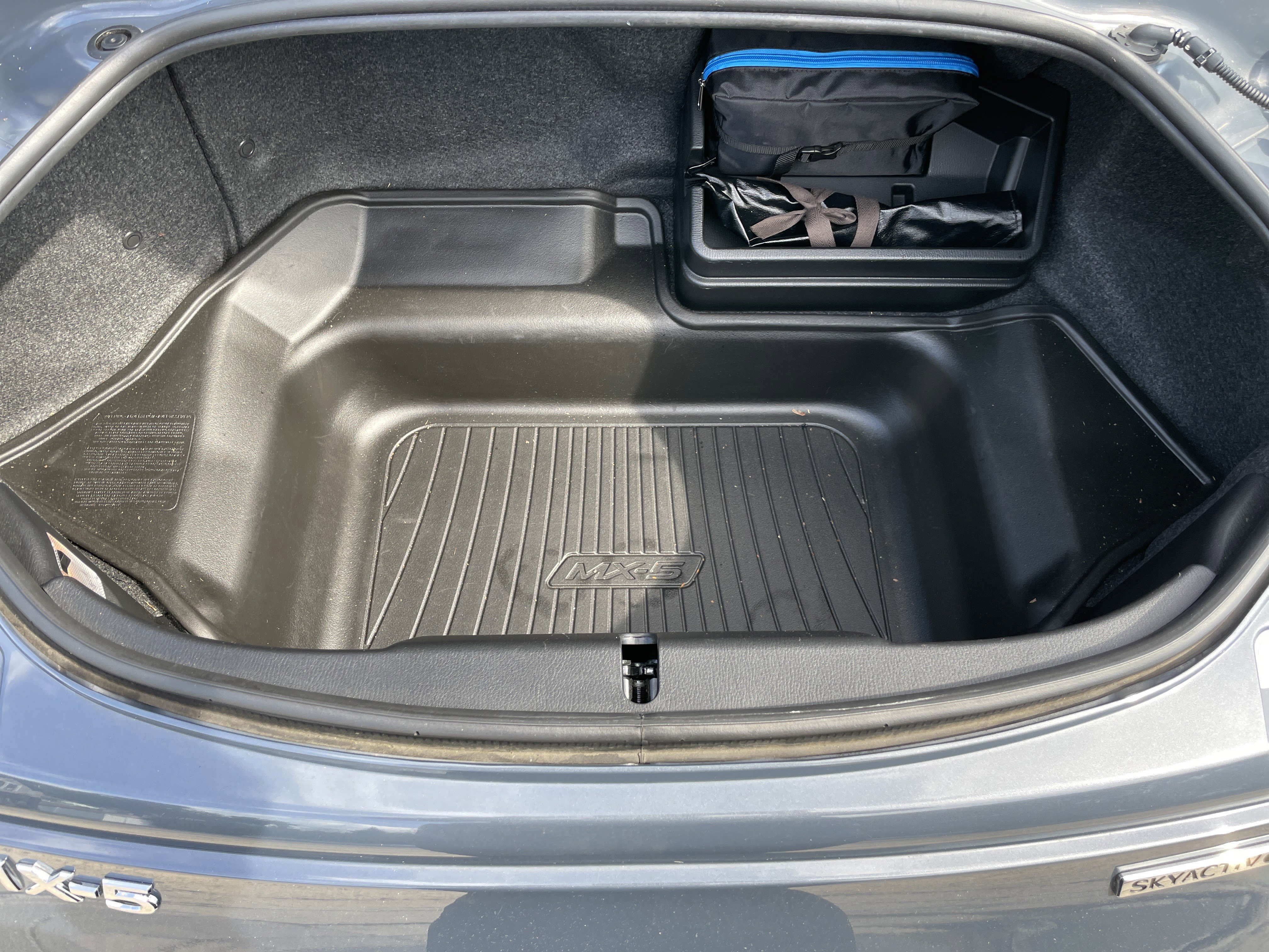 Used 2021 MAZDA MX-5 Miata RF Grand Touring image 15