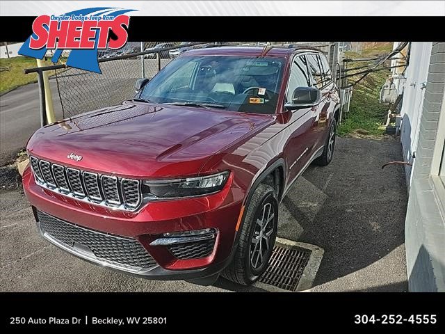 Used 2025 Jeep Grand Cherokee Limited image 1