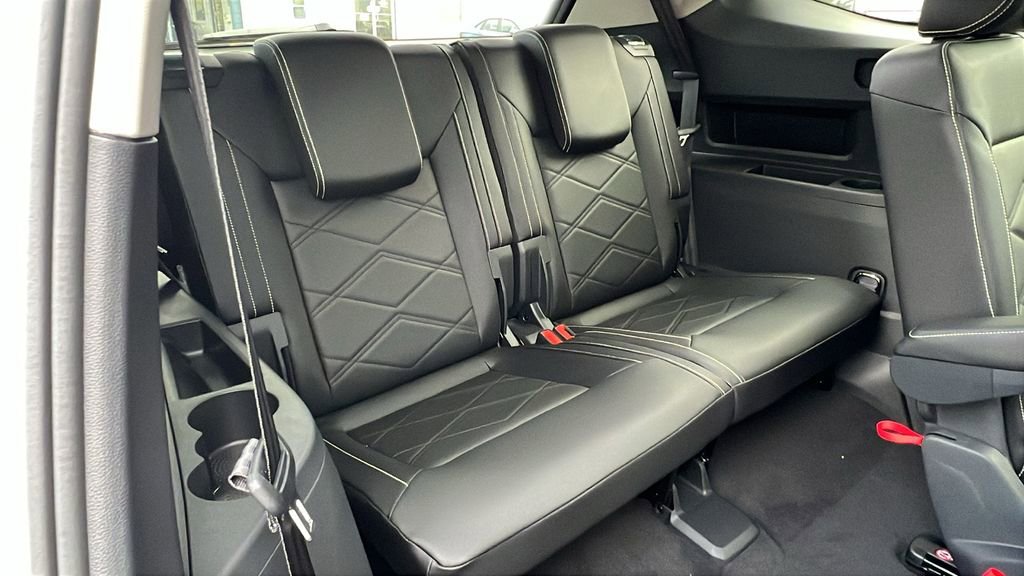 New 2026 Volkswagen Atlas SE image 12