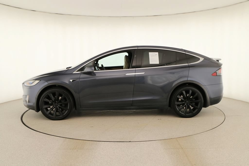 Used 2019 Tesla Model X AWD/4WD image 2