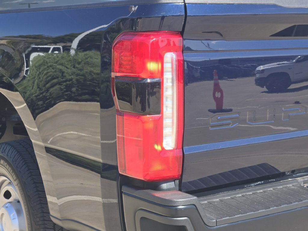 Used 2024 Ford F250 XL w/ 360-Degree Camera Package RWD image 15