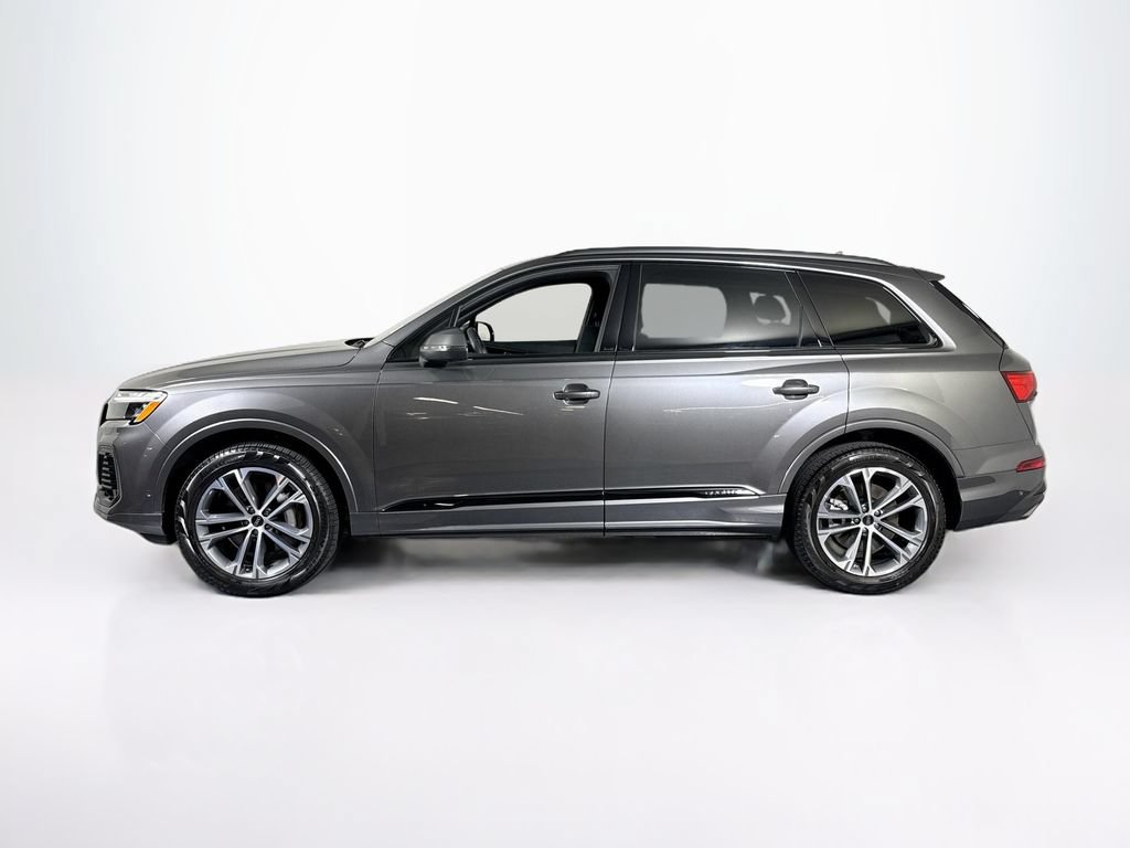 Used 2026 Audi Q7 3.0T Premium w/ Convenience Plus Package AWD/4WD image 2
