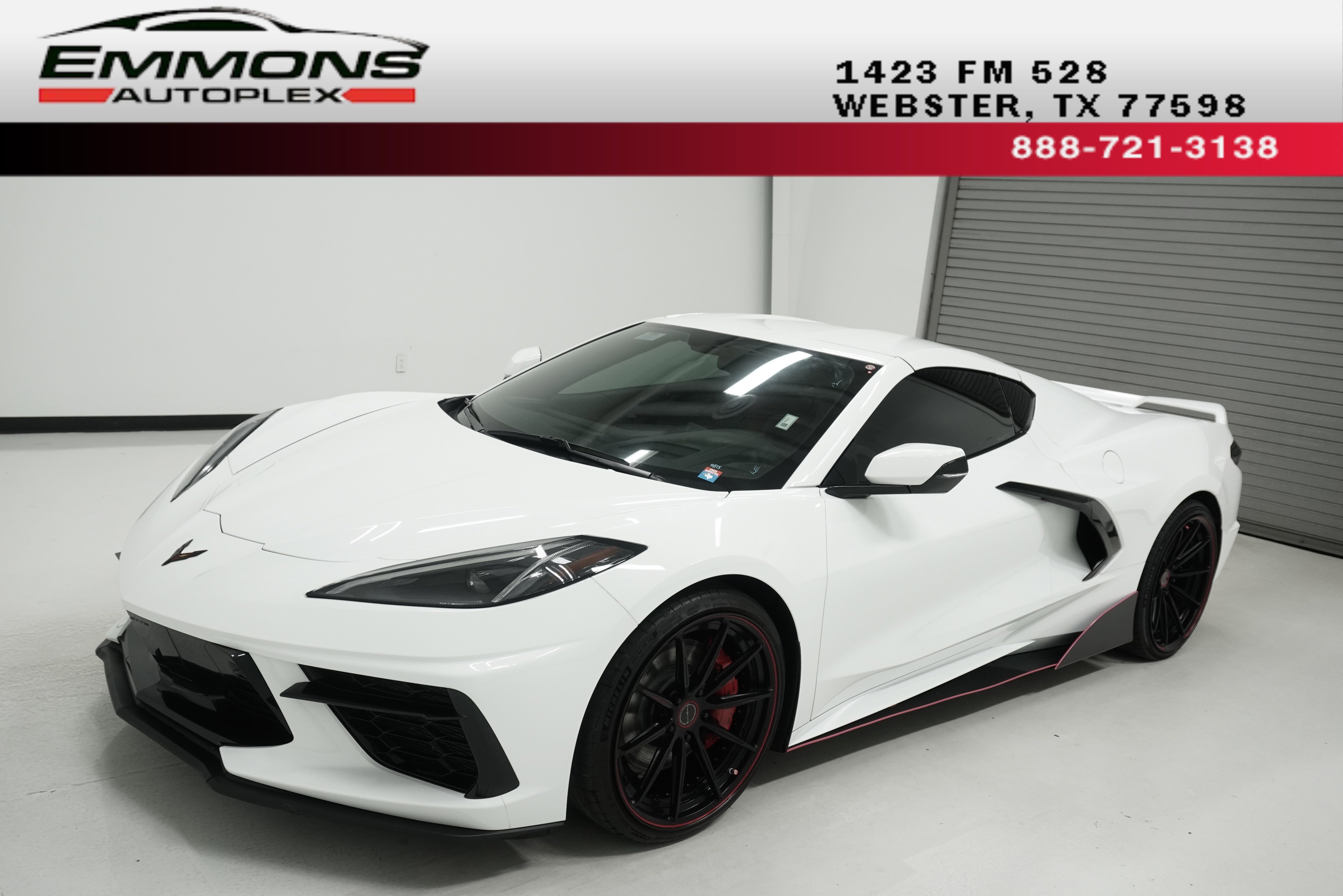Used 2021 Chevrolet Corvette Stingray Premium Cpe w/ Z51 Performance Package image 1