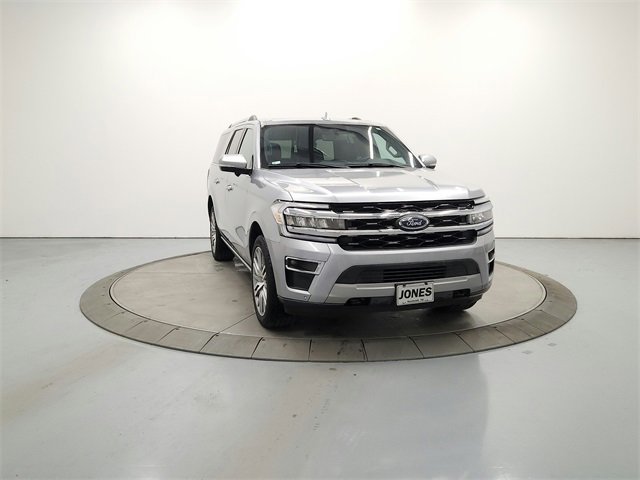 Used 2023 Ford Expedition Max Limited image 2