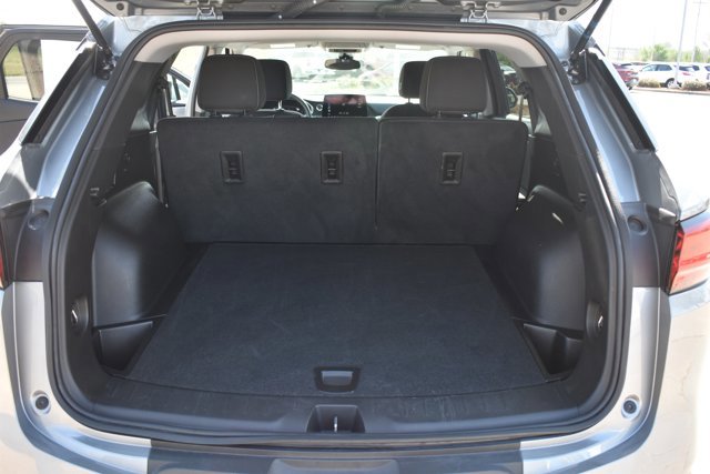 Used 2025 Chevrolet Blazer LT image 17