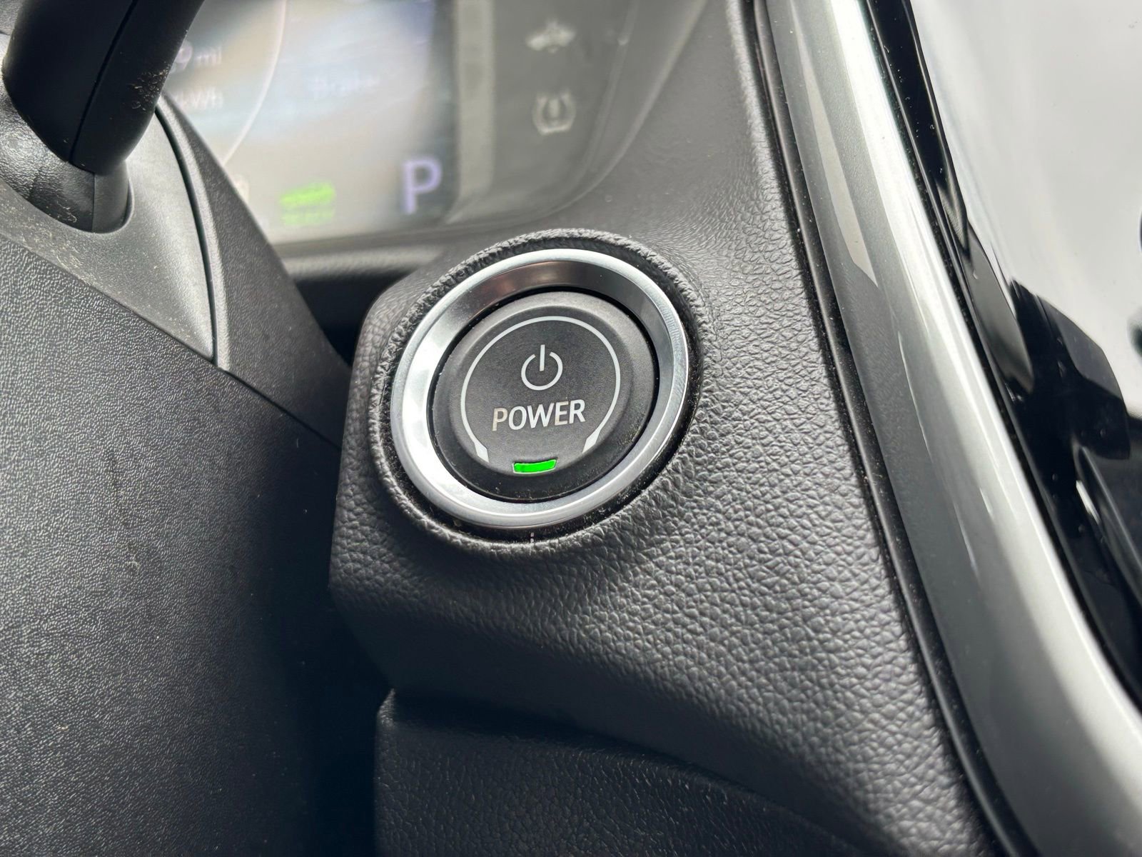 Used 2023 Chevrolet Bolt EUV LT FWD image 7