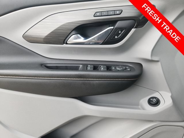 Used 2020 GMC Terrain SLT w/ Preferred Package FWD image 21
