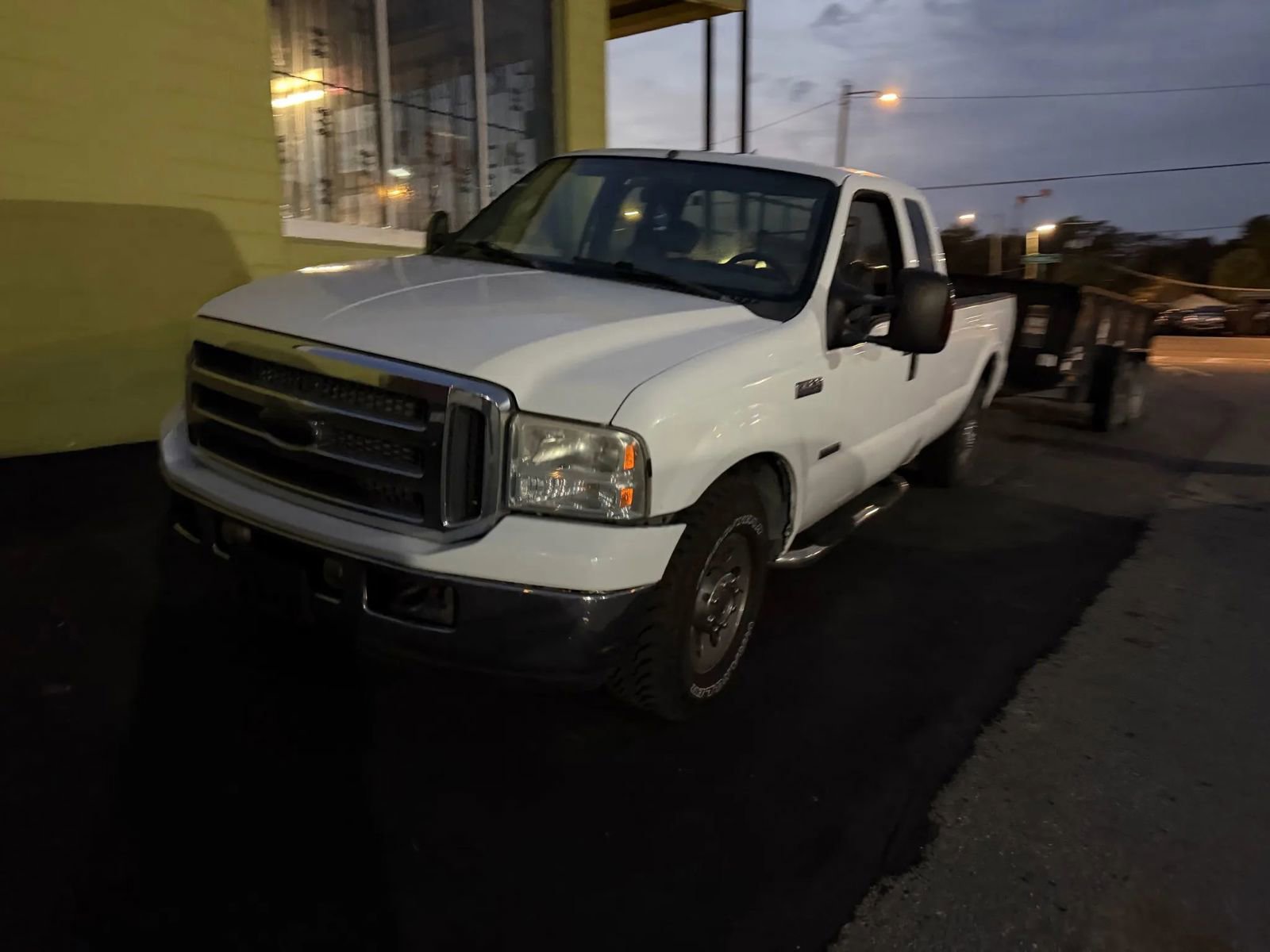 Used 2005 Ford F250 XL image 8