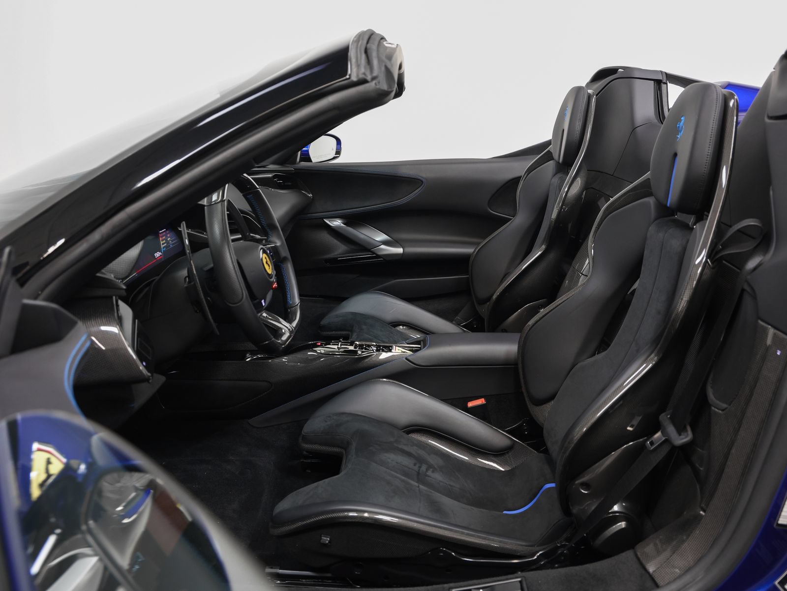 Used 2022 Ferrari SF90 Spider AWD/4WD image 71