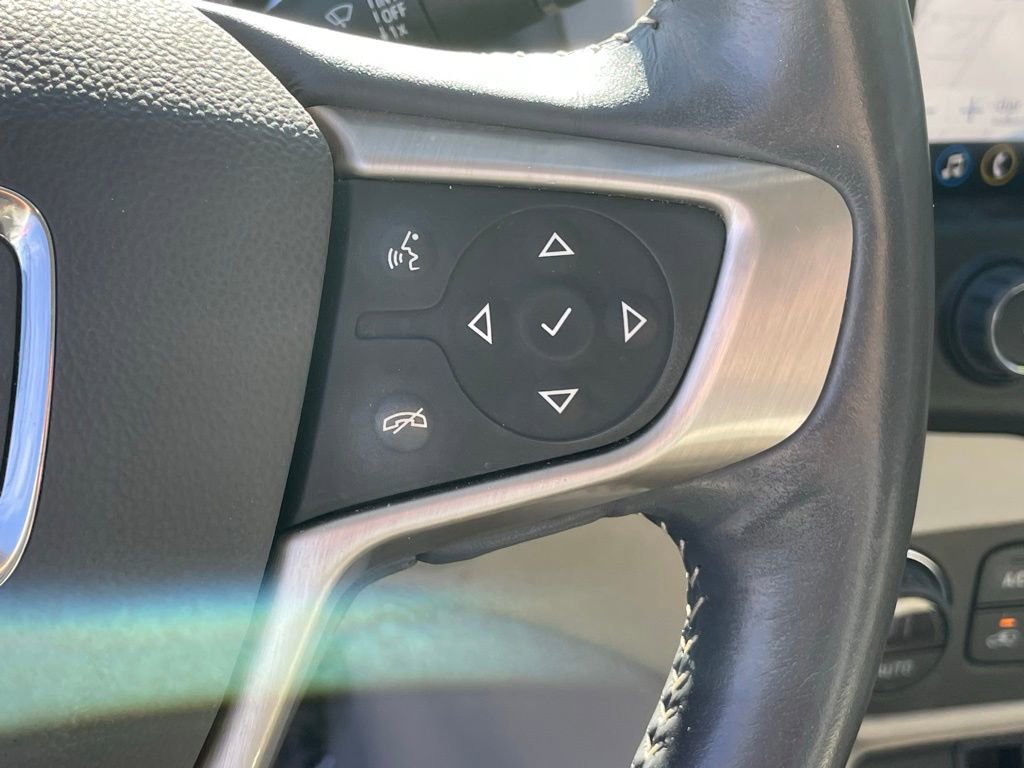 Used 2022 GMC Terrain Denali w/ Denali Premium Package image 18