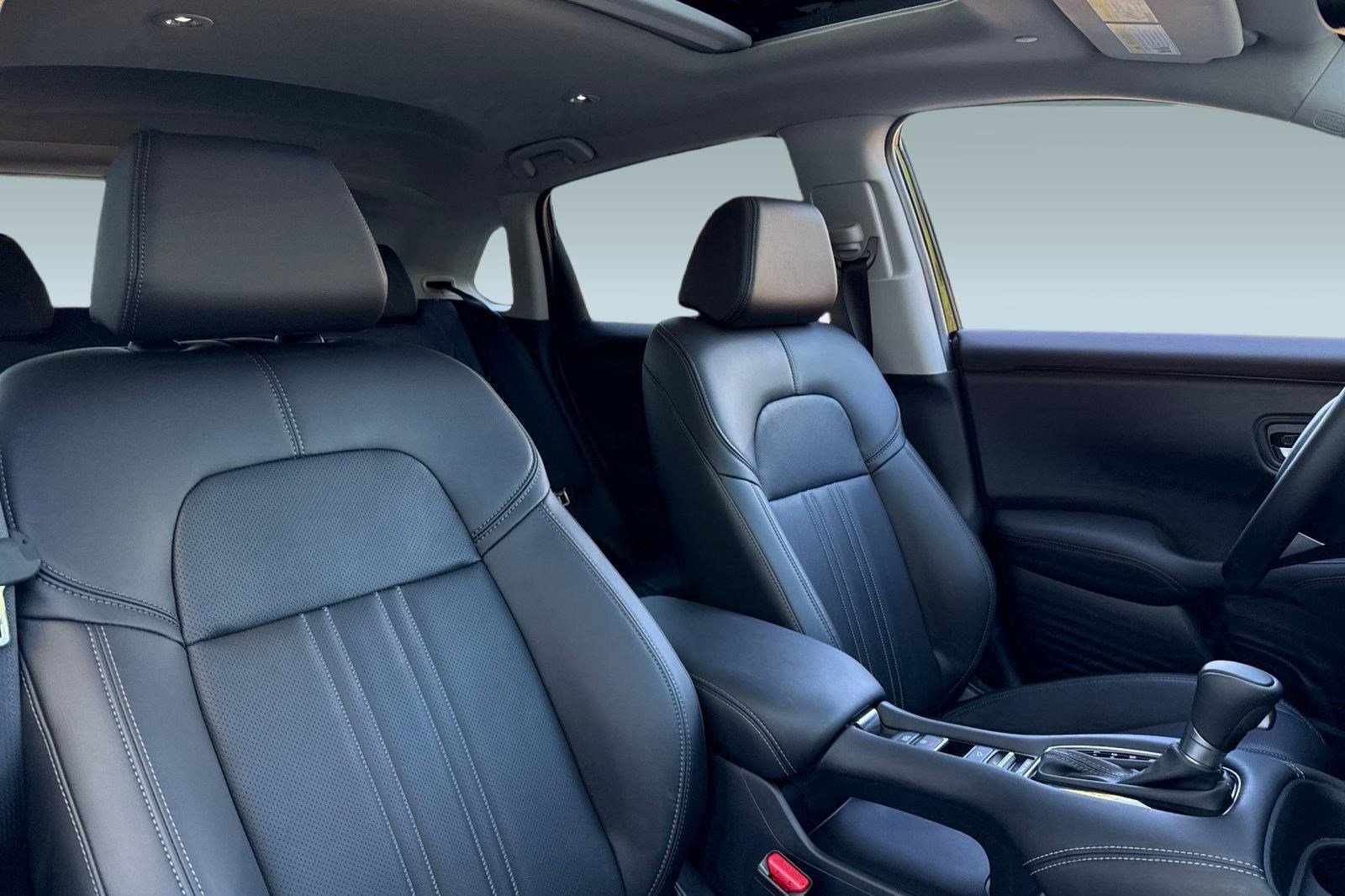 Certified 2026 Honda HR-V EX-L image 30