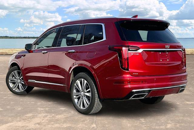 Used 2023 Cadillac XT6 Premium Luxury w/ Technology Package image 4