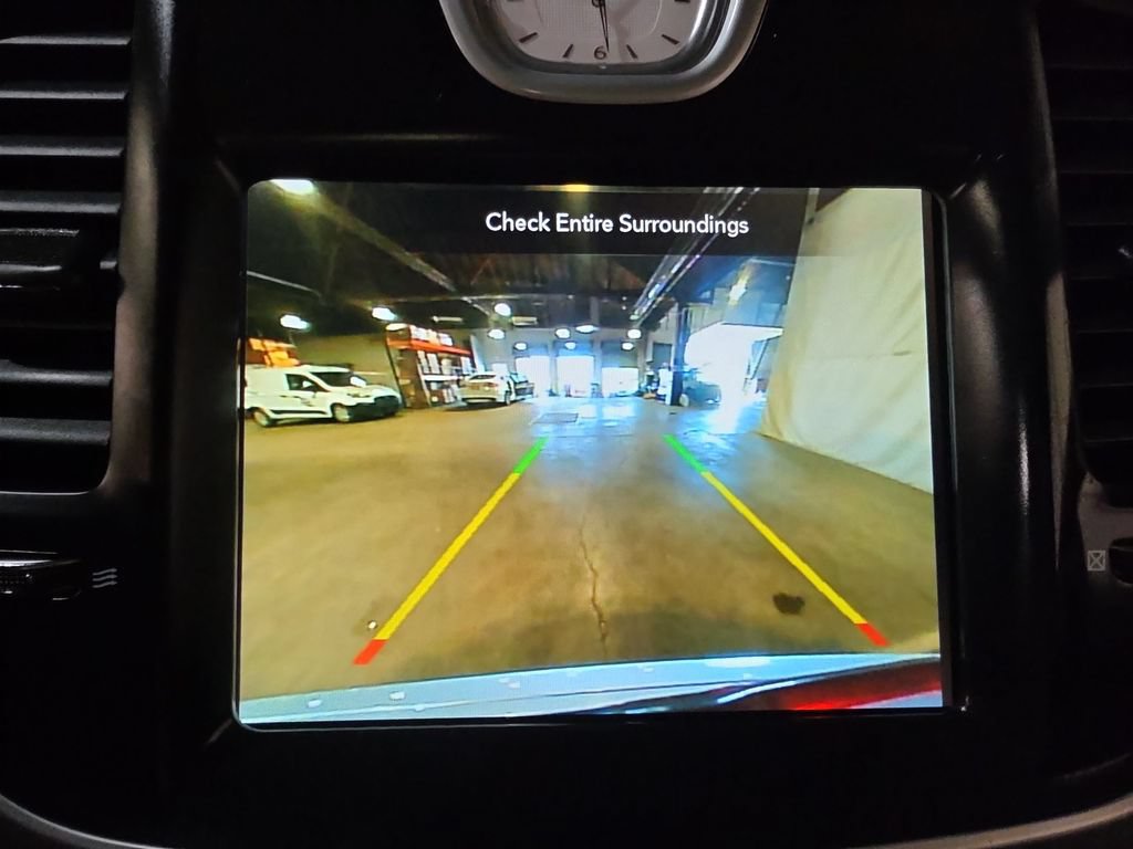 Used 2023 Chrysler 300 Touring L w/ Popular Equipment Group AWD/4WD image 23