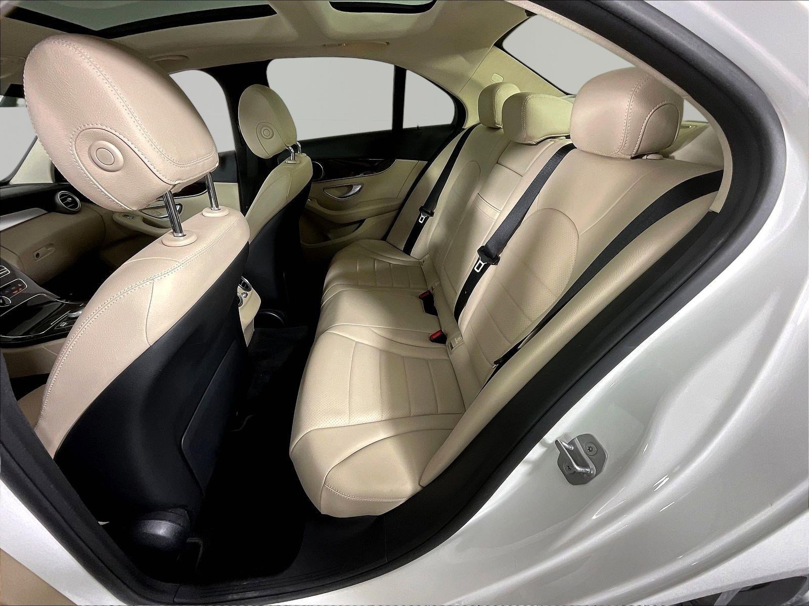 Used 2017 Mercedes-Benz C 300 4MATIC Sedan image 22