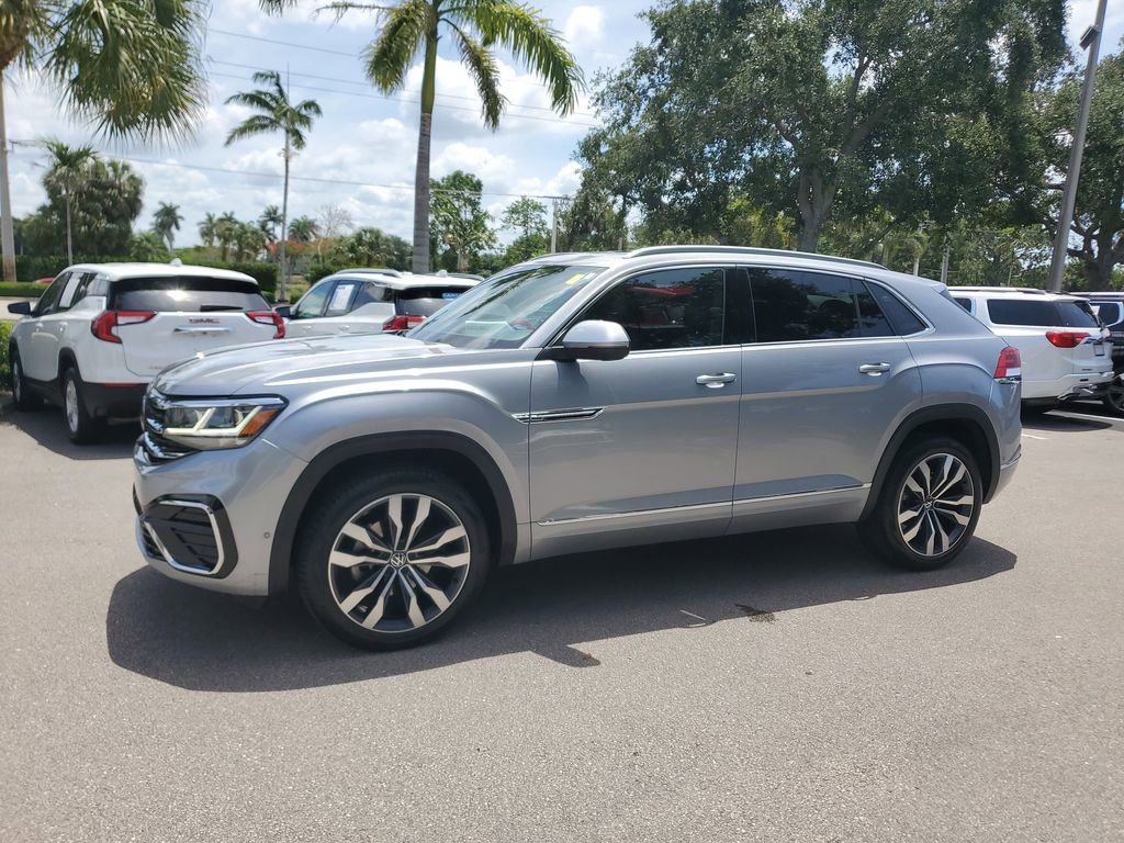 Used 2020 Volkswagen Atlas Cross Sport SEL Premium R-Line AWD/4WD image 2