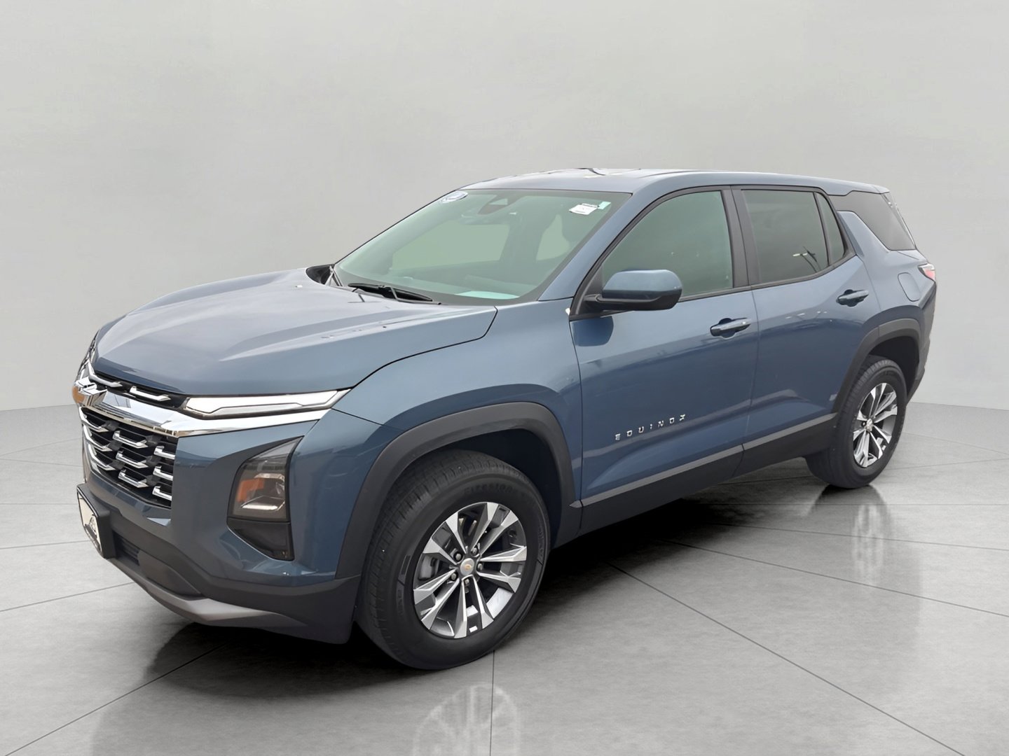 Used 2026 Chevrolet Equinox LT image 8