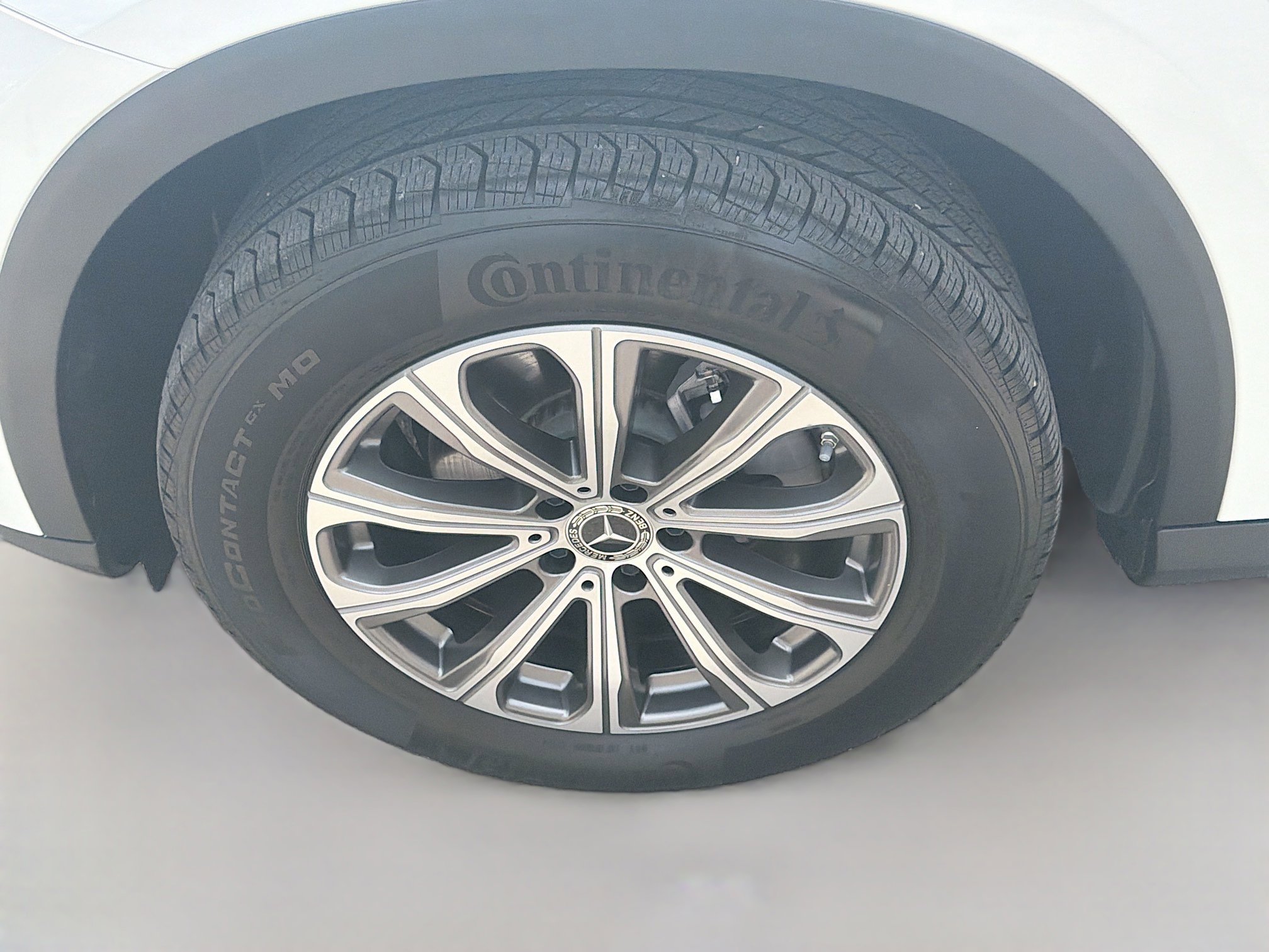 Used 2024 Mercedes-Benz GLC 300 4MATIC image 33