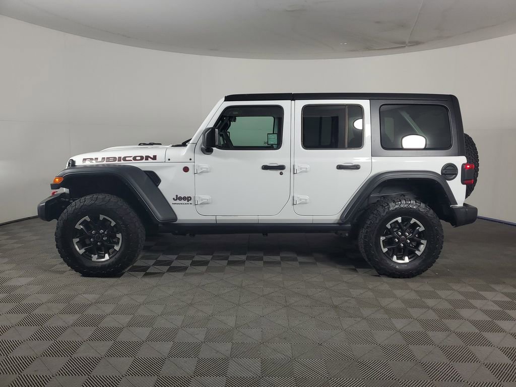 Used 2025 Jeep Wrangler Unlimited Rubicon AWD/4WD image 7