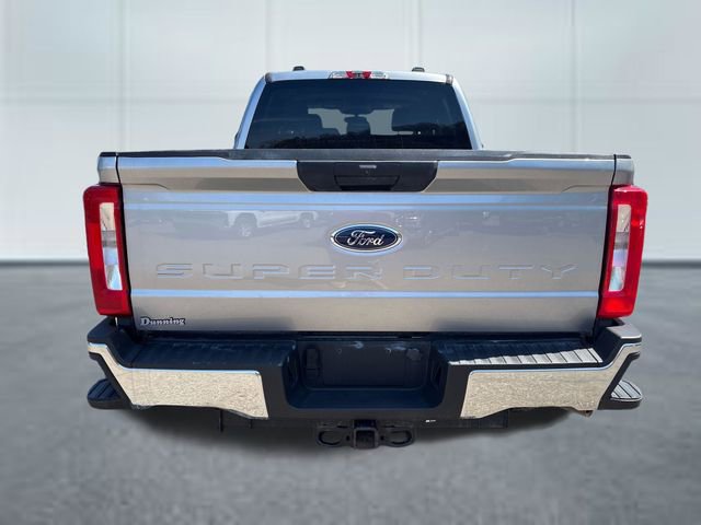 Used 2023 Ford F250 XLT image 3