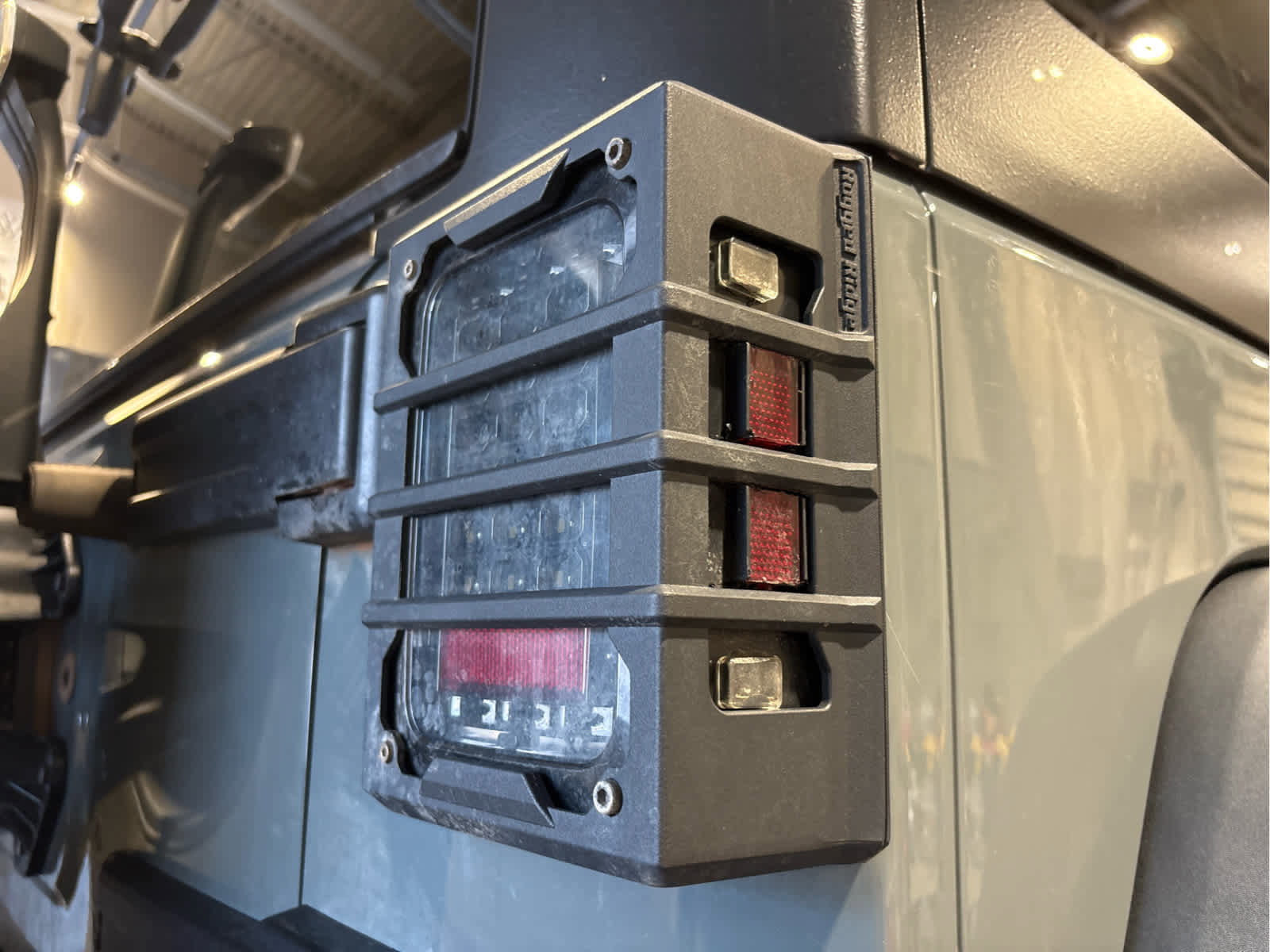 Used 2014 Jeep Wrangler Unlimited Rubicon w/ Connectivity Group image 21