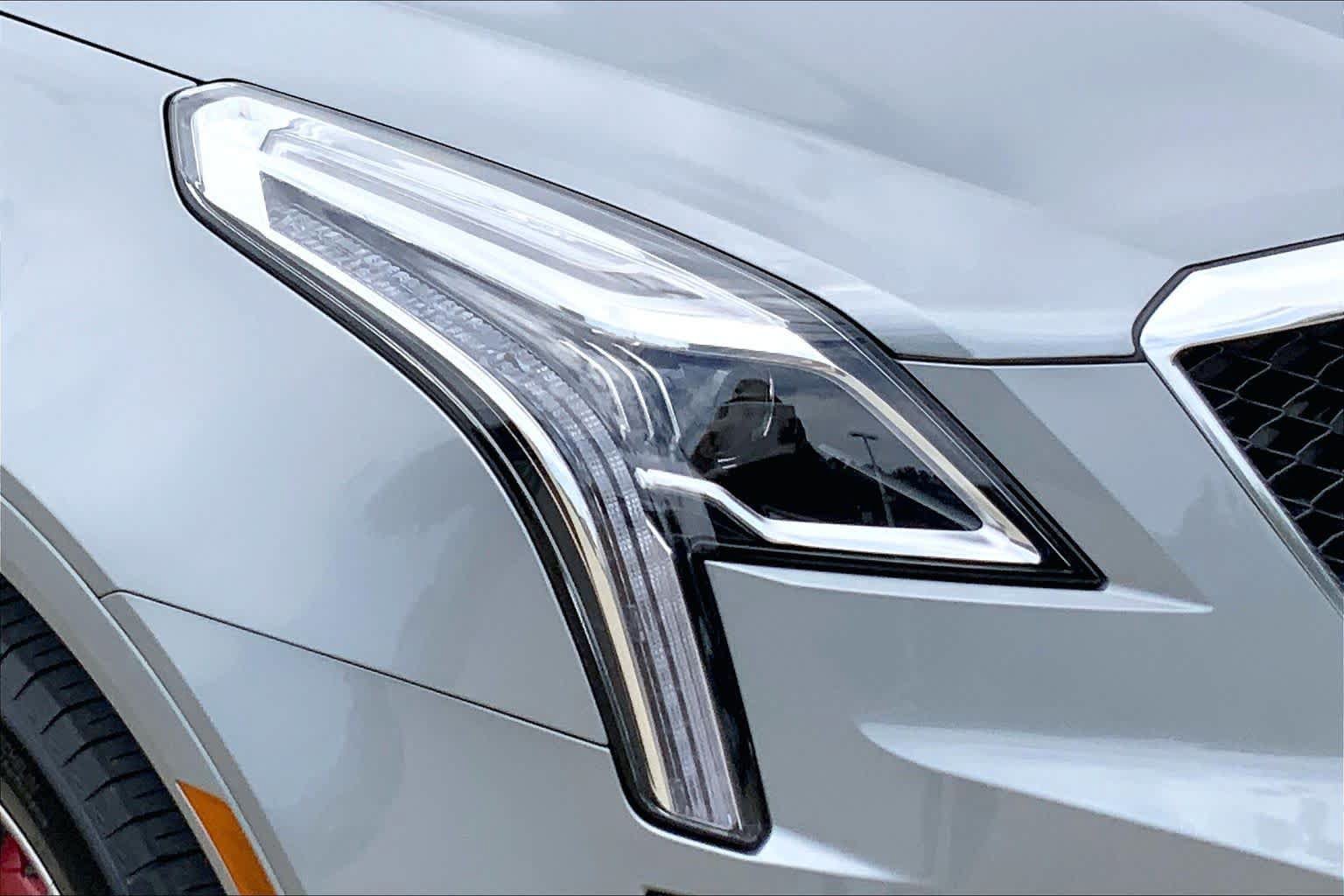 Used 2024 Cadillac XT5 Sportv w/ Technology Package AWD/4WD image 27