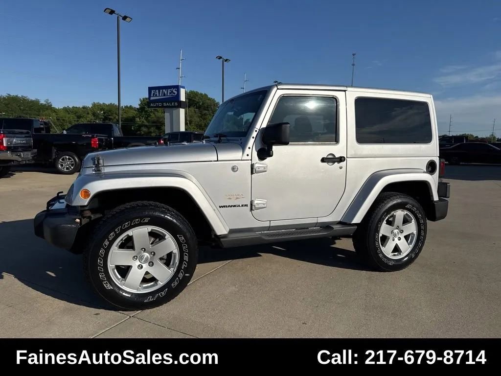 Used 2012 Jeep Wrangler Sahara w/ Dual Top Group image 6