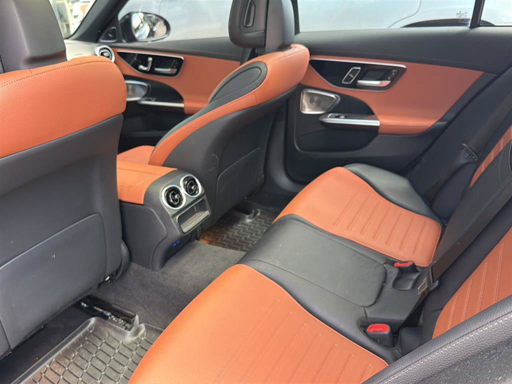 Used 2024 Mercedes-Benz C 300 Sedan image 12