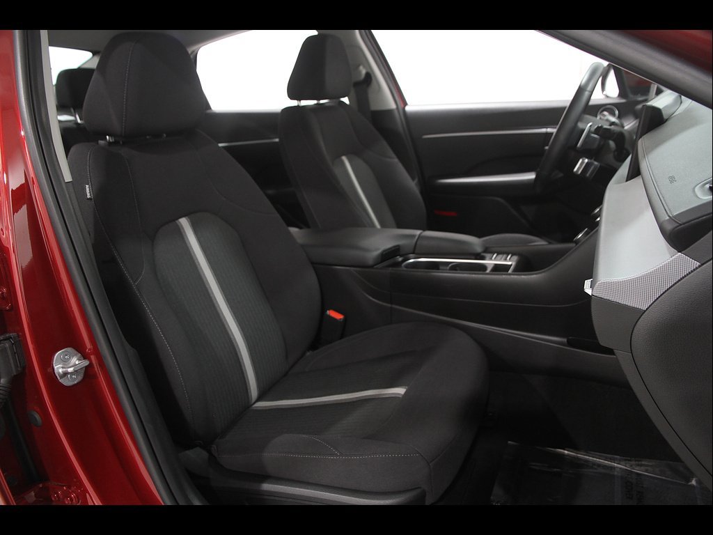 Certified 2024 Hyundai Sonata SEL FWD image 18
