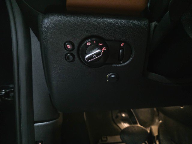 Used 2023 MINI Cooper SE FWD image 29