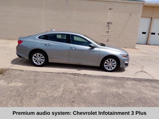 Used 2025 Chevrolet Malibu LT FWD image 3