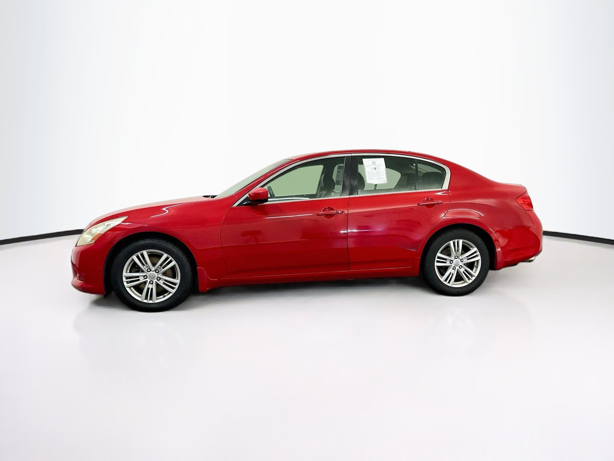 Used 2012 INFINITI G37 x Sedan w/ Premium Pkg AWD/4WD image 4