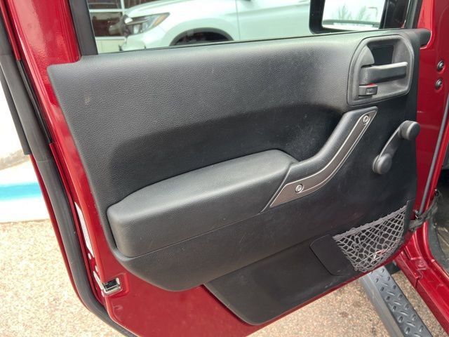 Used 2013 Jeep Wrangler Unlimited Sport w/ Max Tow Pkg image 17