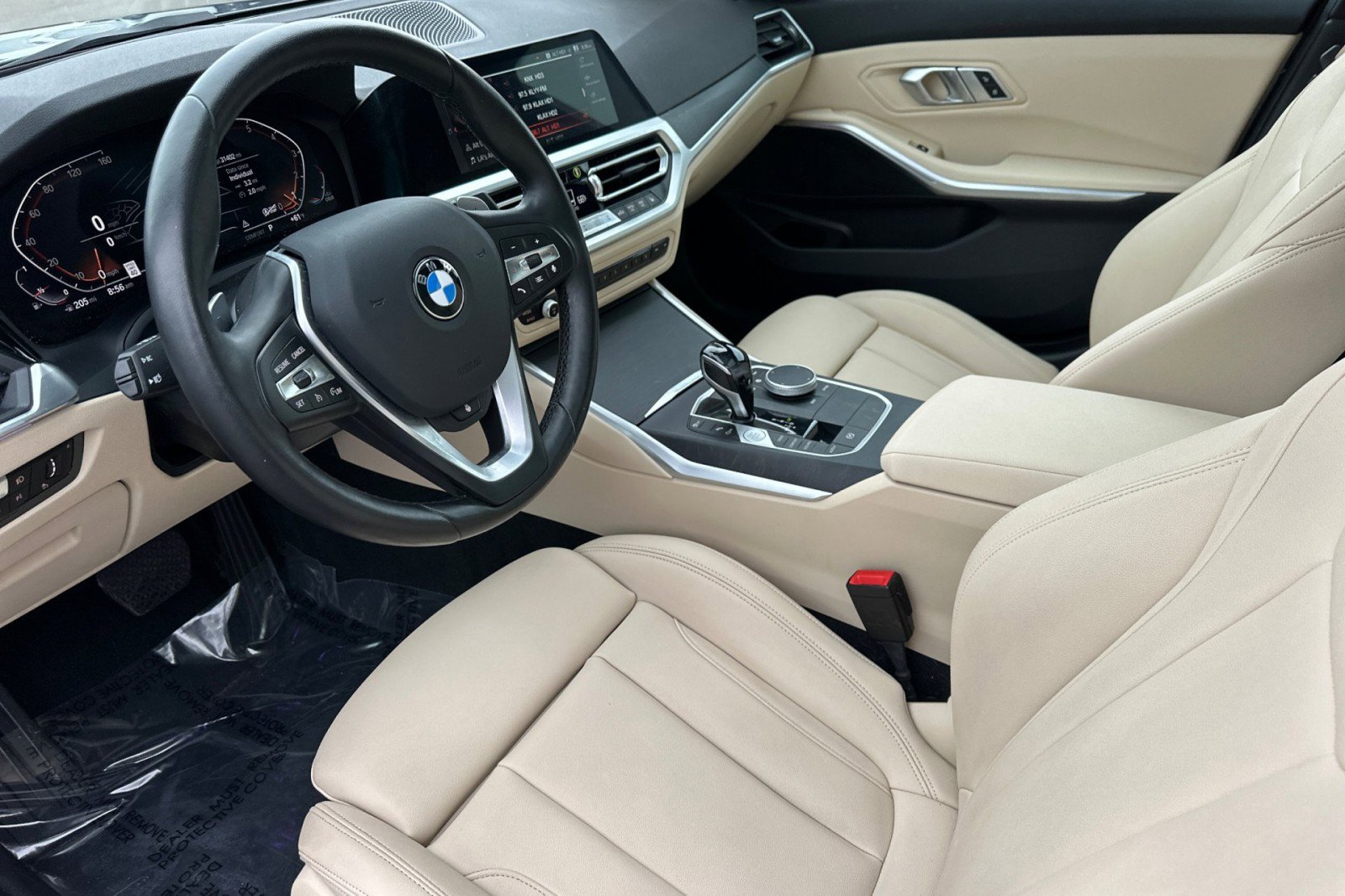 Used 2021 BMW 330i xDrive 330i xDrive w/ Premium Package image 4