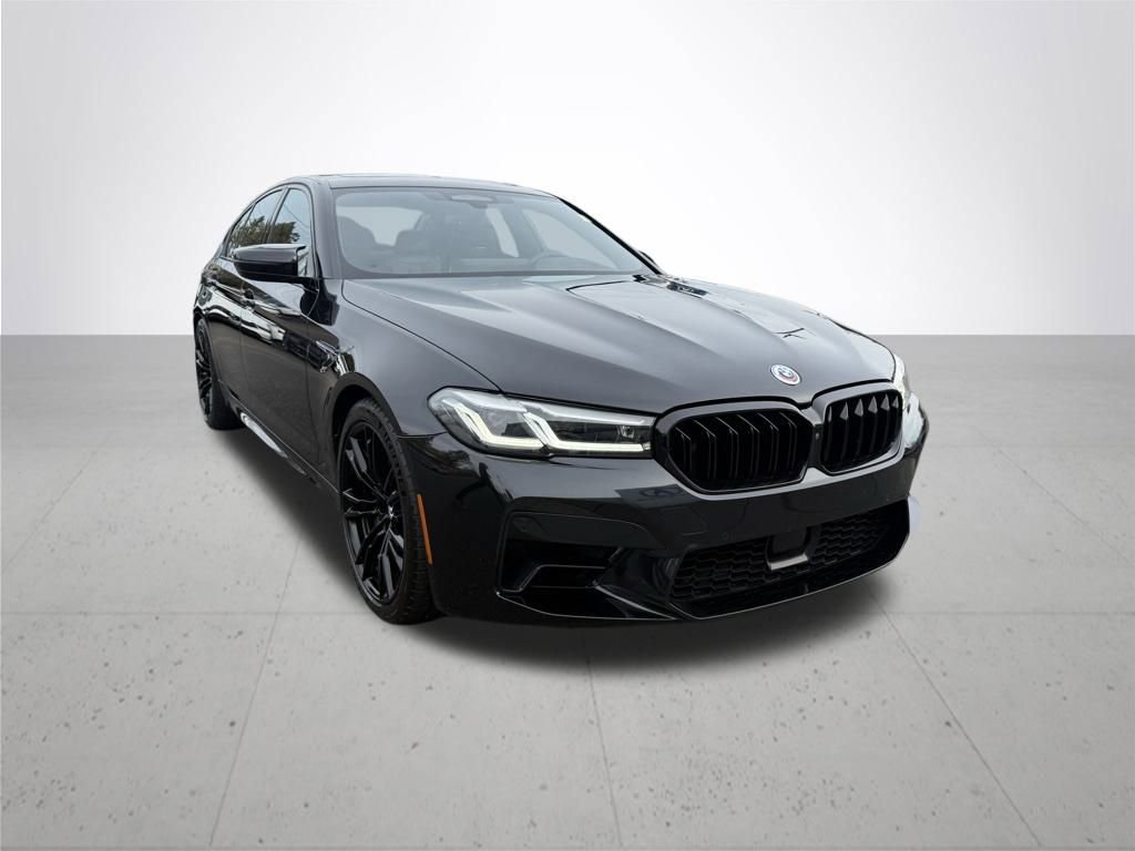 Used 2022 BMW M5 w/ Executive Package image 4