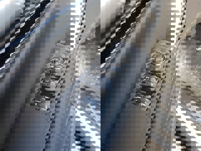 New 2026 GMC Yukon XL Denali image 18