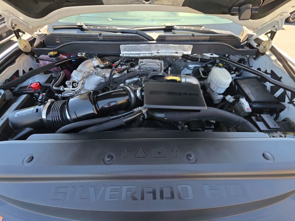 Used 2018 Chevrolet Silverado 2500 LTZ w/ Duramax Plus Package AWD/4WD image 30