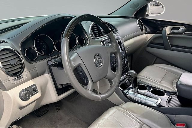 Used 2016 Buick Enclave Leather image 16