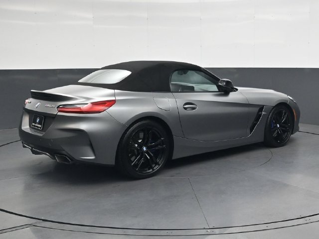 Used 2021 BMW Z4 M40i w/ Executive Package RWD image 4