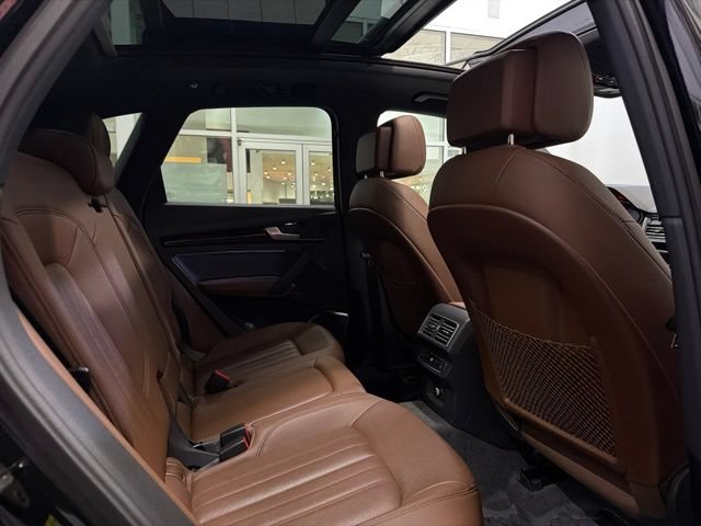 Used 2018 Audi Q5 2.0T Premium Plus AWD/4WD image 12