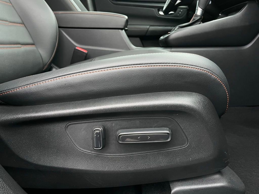 Certified 2025 Honda CR-V Sport-L image 31