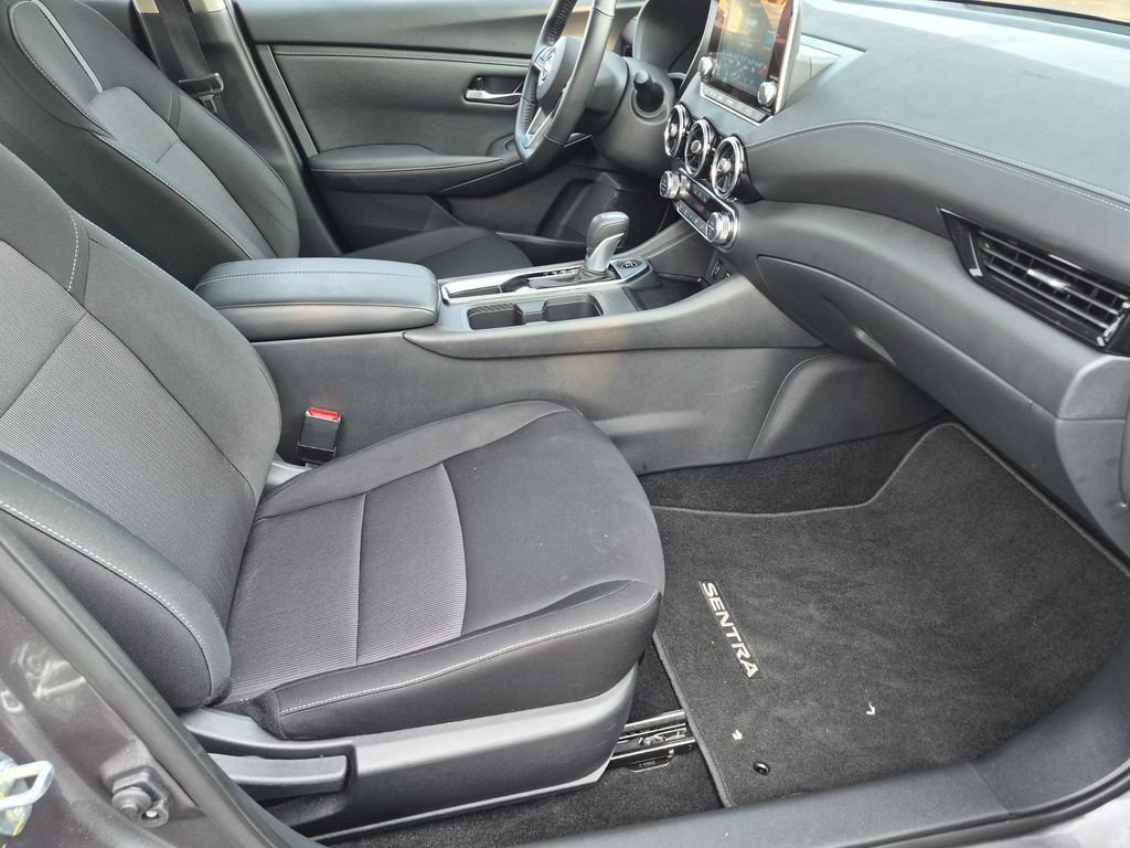Used 2025 Nissan Sentra SV w/ All-Weather Package FWD image 26