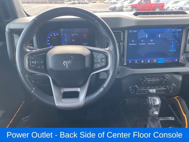 Used 2022 Ford Bronco Badlands image 7