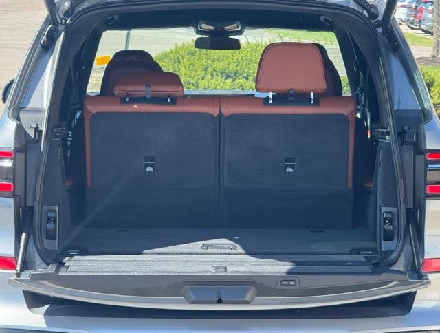 Certified 2023 BMW X7 M60i w/ Executive Package AWD/4WD image 34