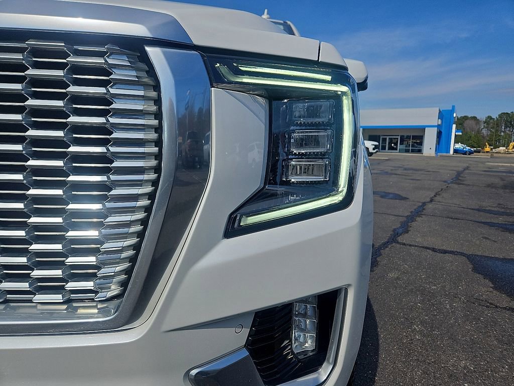 Used 2021 GMC Yukon Denali image 10