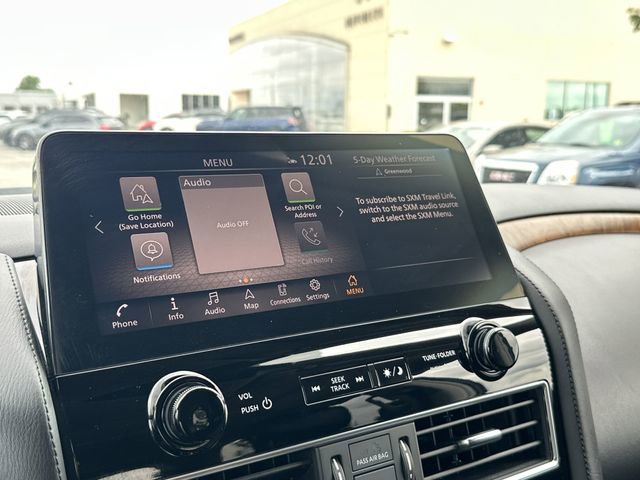 Used 2024 Nissan Armada SL image 30