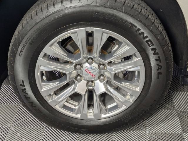 Used 2023 GMC Yukon XL Denali w/ Max Trailering Package AWD/4WD image 8
